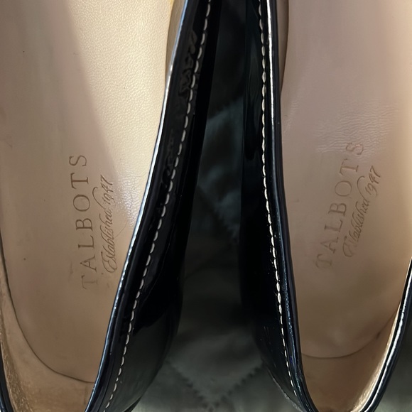 Talbots Black Patent Leather Flats - Picture 2 of 8